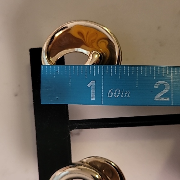 Vintage Gold Tone Omega Necklace Bracelet and Earrings Set - Picture 9 of 11